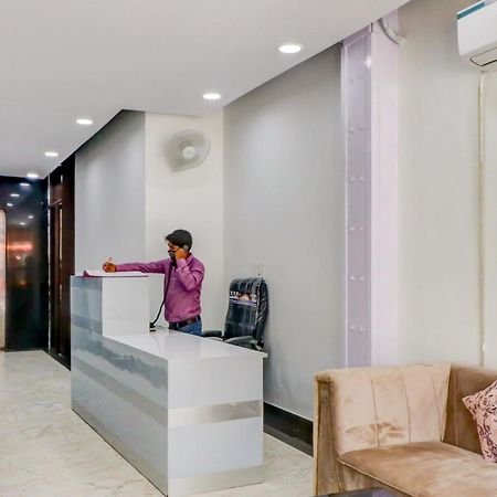 Oyo Flagship 80318 Hotel Sai Plaza Near Indira Gandhi International Airport New Delhi Exterior photo