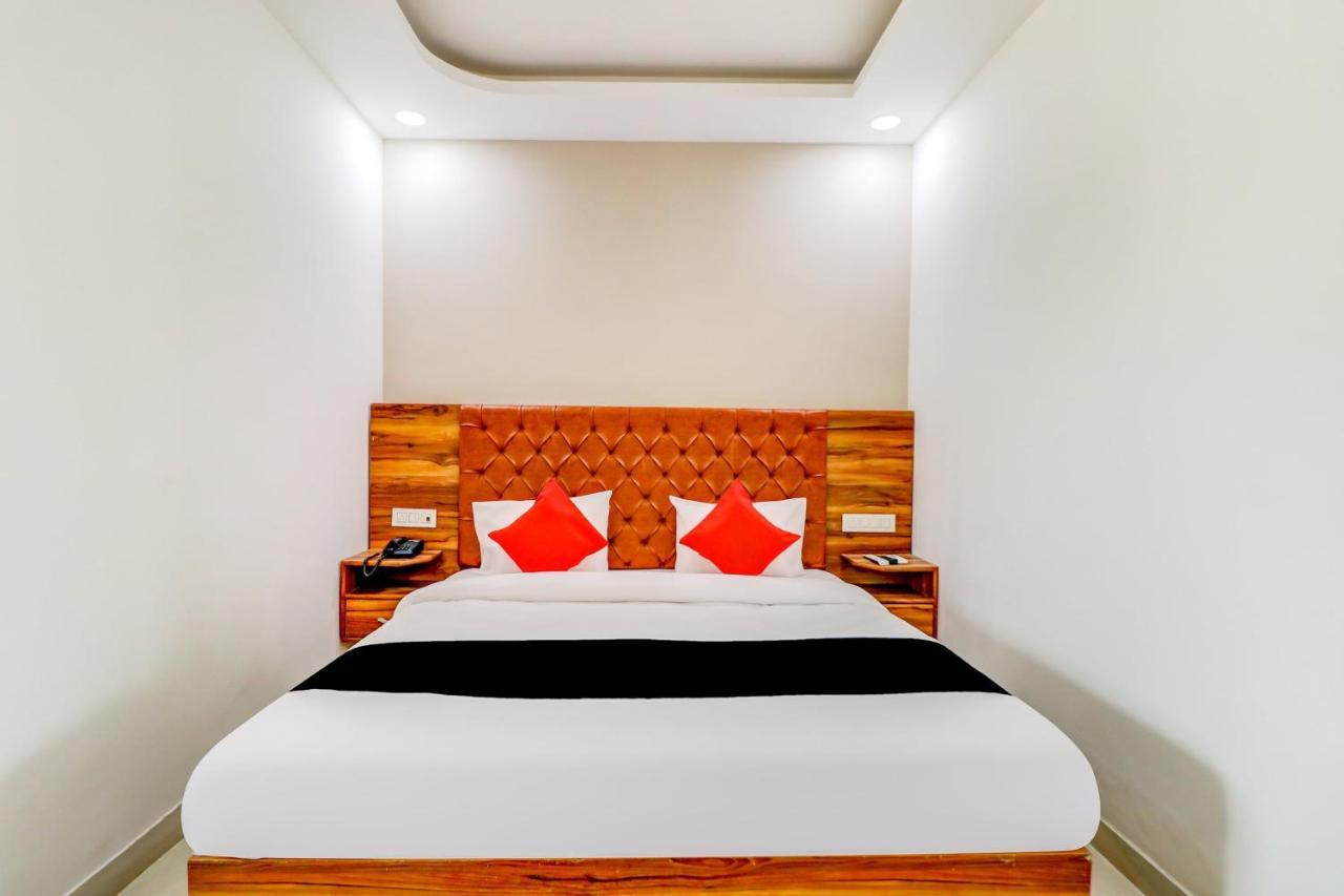 Oyo Flagship 80318 Hotel Sai Plaza Near Indira Gandhi International Airport New Delhi Exterior photo