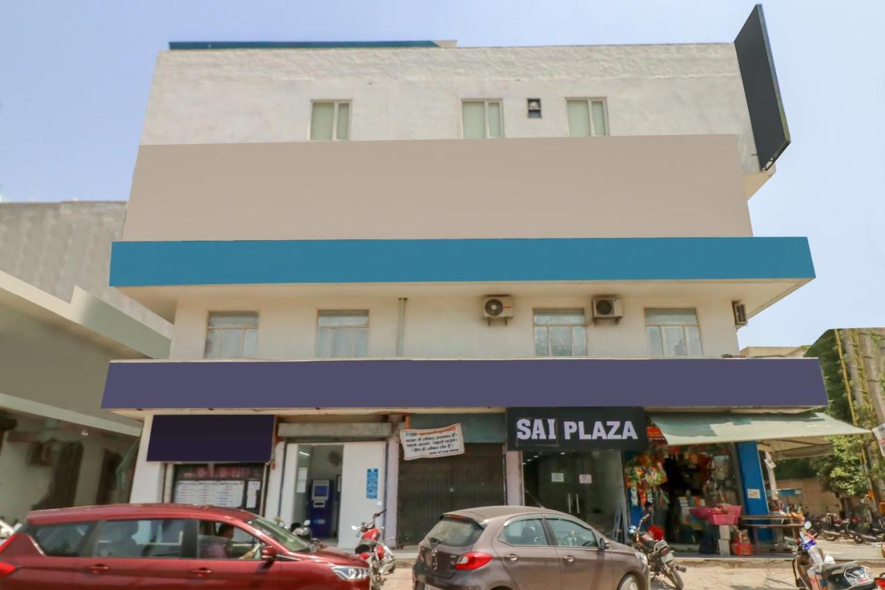 Oyo Flagship 80318 Hotel Sai Plaza Near Indira Gandhi International Airport New Delhi Exterior photo